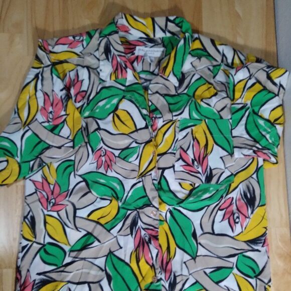 Vintage Balenciaga Floral Pattern Polyester Hawaiian Shirt - Picture 2 of 7